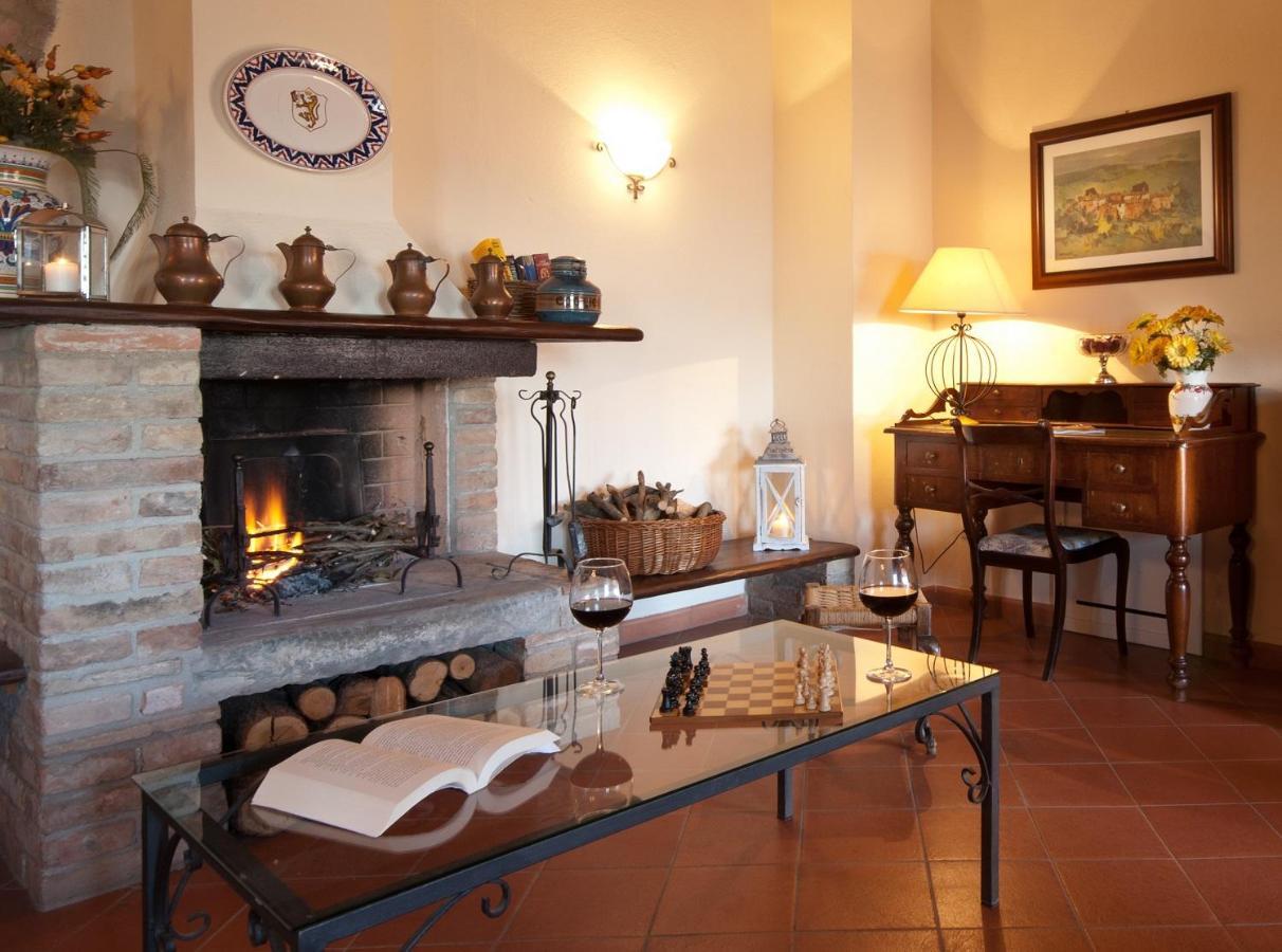 Tenuta Di Forte Sorgnano Gualdo Cattaneo Cameră foto